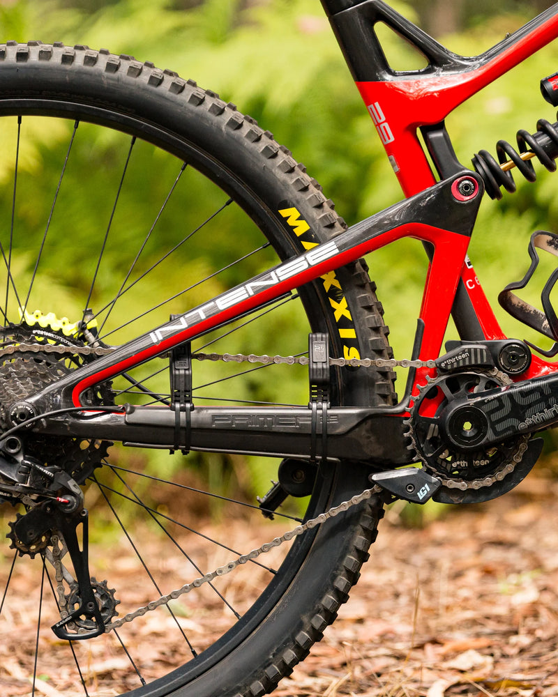 Load image into Gallery viewer, STFU Chain Guide - Trail 11/12 speed