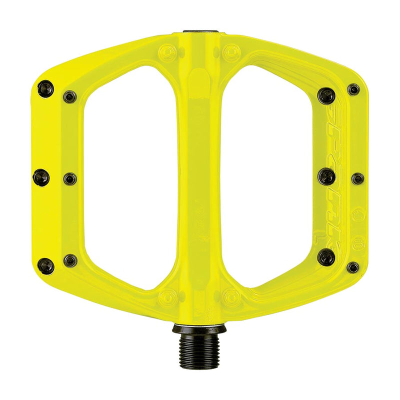 Load image into Gallery viewer, Spank SPOON DC Platform Pedals Body: Aluminum Spindle: Cr-Mo 9/16'' Yellow