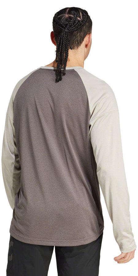 Load image into Gallery viewer, Five Ten Long Sleeve Jersey - Charcoal/Gray Mens Small
