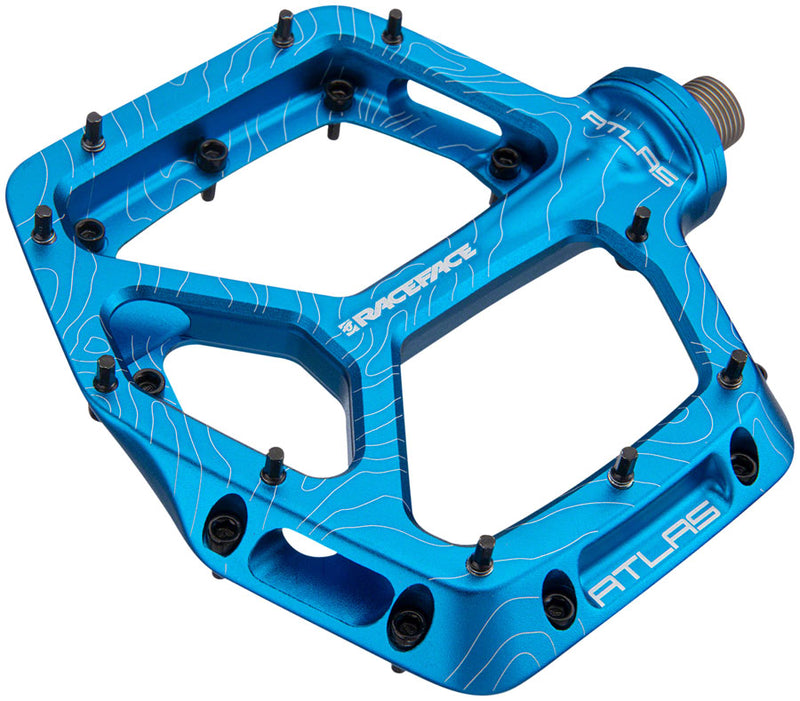 Load image into Gallery viewer, RaceFace Atlas Pedals - Platform Aluminum 9/16" Blue
