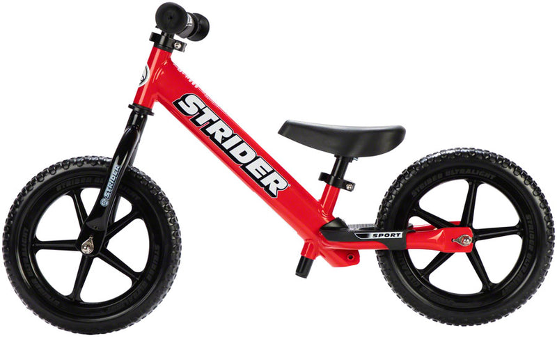 Load image into Gallery viewer, Strider 12 Sport Balance Bike: Red
