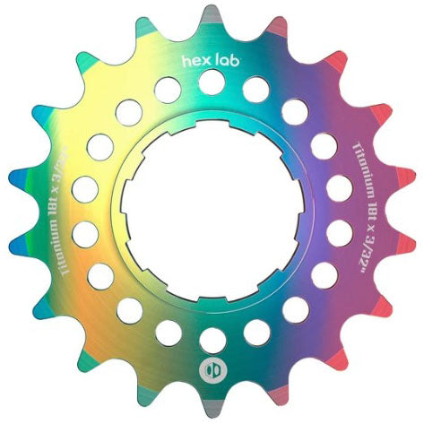Load image into Gallery viewer, BOX Hex Lab 3/32" CNC Titanium Cog Rainbow - 18t