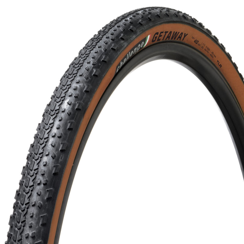 Load image into Gallery viewer, Challenge Tire Getaway Race TLR Tire 700 x 40 Brown