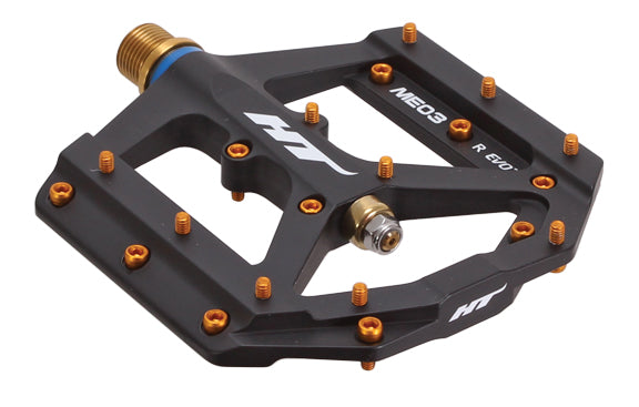 Load image into Gallery viewer, HT Pedals ME03T Evo+ Platform Pedals Ti - Black/Silver