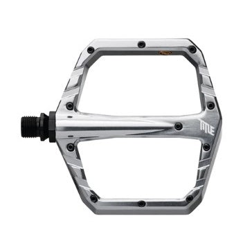 Load image into Gallery viewer, Title Connect Pedals Chrome