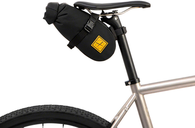 Load image into Gallery viewer, Restrap Saddle Pack- 2.5L Black

