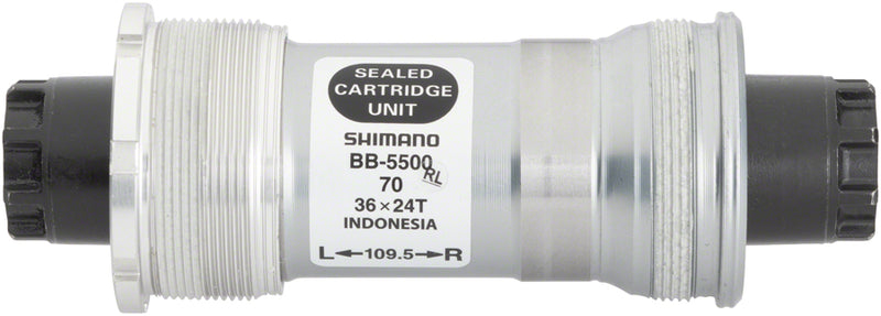 Load image into Gallery viewer, Shimano 105 BB-5500 Bottom Bracket - Italian 70 x 109.5mm Octalink V1 Spindle Interface
