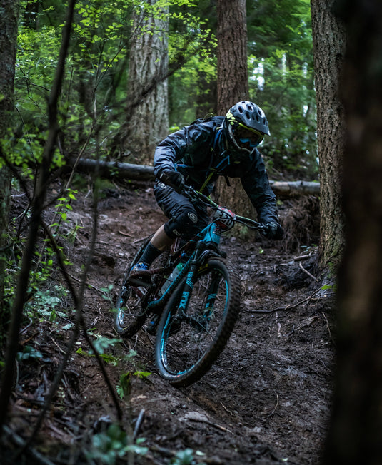 Joseph Hasegawa - Issaquah Customer Service Manager - IT