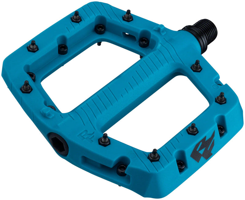 Load image into Gallery viewer, RaceFace Chester Pedals - Platform Composite 9/16" Small Turquoise
