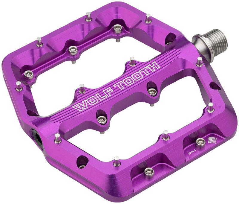 Load image into Gallery viewer, Wolf Tooth Waveform Pedals - Purple Small
