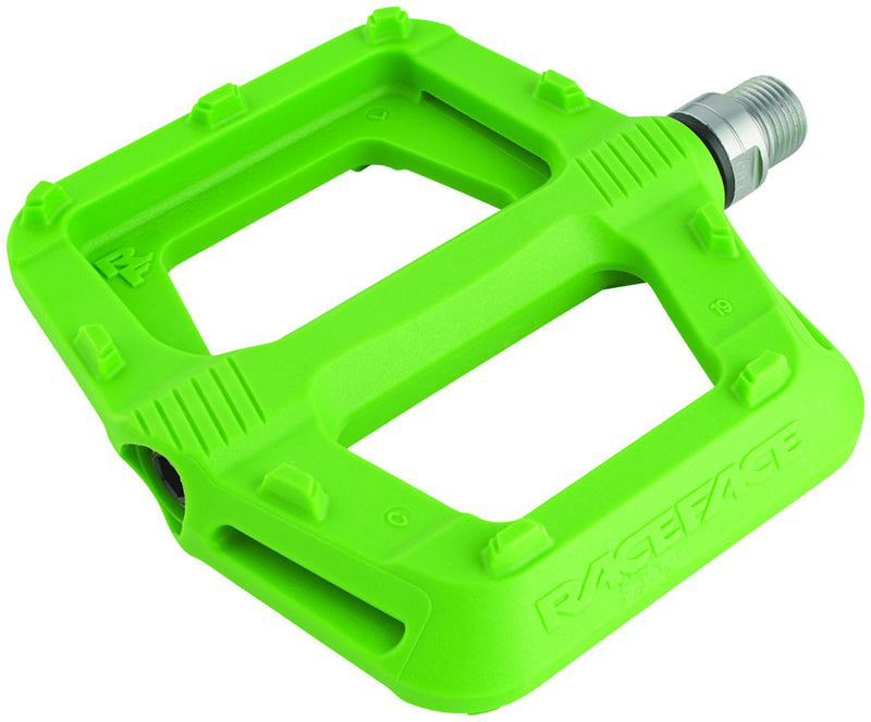 Load image into Gallery viewer, RaceFace Ride Pedals - Platform Composite 9/16" Green
