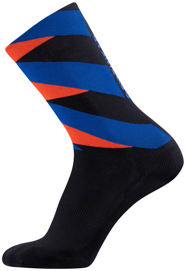 Load image into Gallery viewer, Gorewear Essential Signal Socks - Black/Fire Men's 6-7.5
