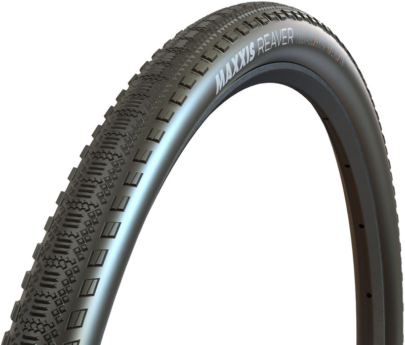 Load image into Gallery viewer, Maxxis Reaver Tire - 700 x 45 Tubeless Folding Black HYPR-X EXO
