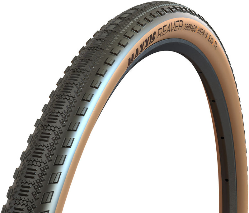 Load image into Gallery viewer, Maxxis Reaver Tire - 700 x 45 Tubeless Folding Black/Tan HYPR-X EXO
