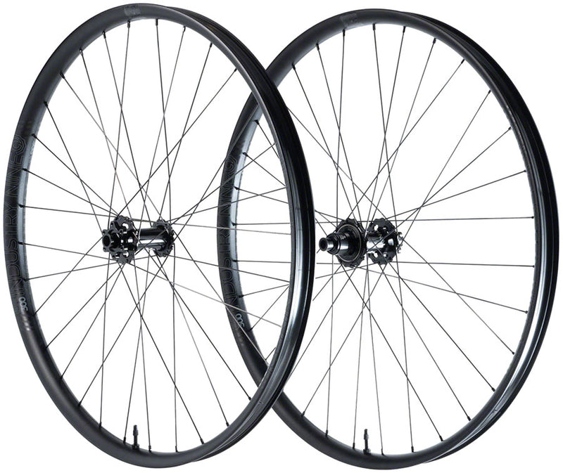Load image into Gallery viewer, Industry Nine Hydra 2 Enduro S Wheelset - 29" 15 x 110mm/12 x 148mm 6-Bolt XD BLK 32H
