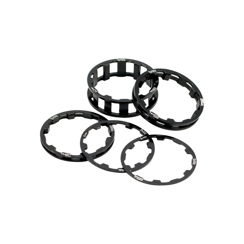 Load image into Gallery viewer, BOX One Stem Spacer Kit 1-1/8" - Black

