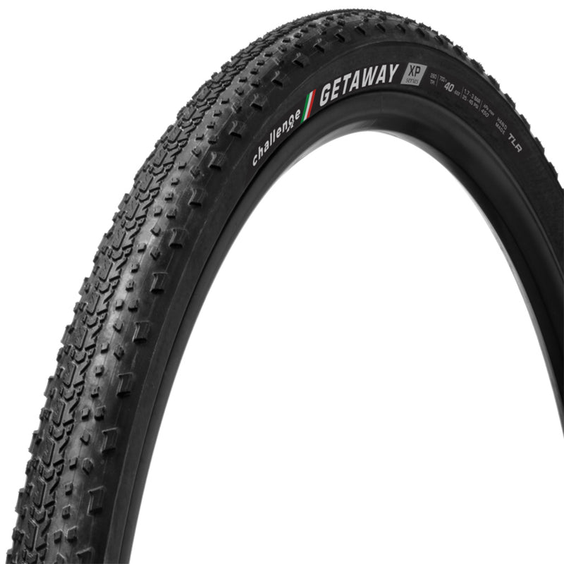 Load image into Gallery viewer, Challenge Tire Getaway XP TLR Tire 700 x 40 Black
