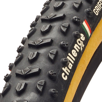 Load image into Gallery viewer, Challenge Tire Grifo Pro Tire TLR - 700 x 38 Black/Tan
