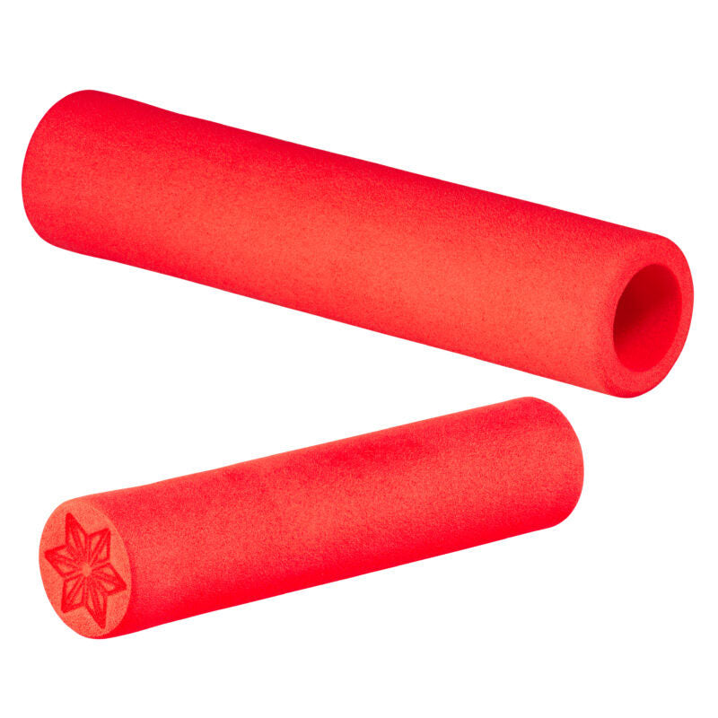 Load image into Gallery viewer, Supacaz Supalite Grips Red
