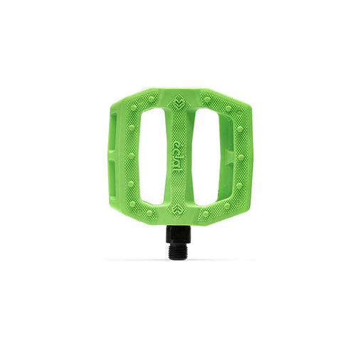 Eclat Slash Platform Pedals Body: Nylon Spindle: Cr-Mo 9/16 Green Pair