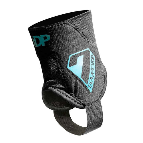 7iDP Control Ankle Protector Black SM Pair