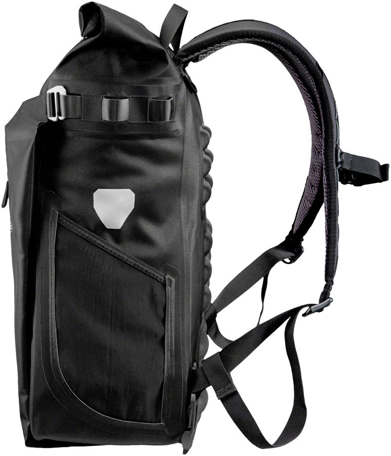 Load image into Gallery viewer, Ortlieb Vario Convertible Pannier/Backpack - 26L Black
