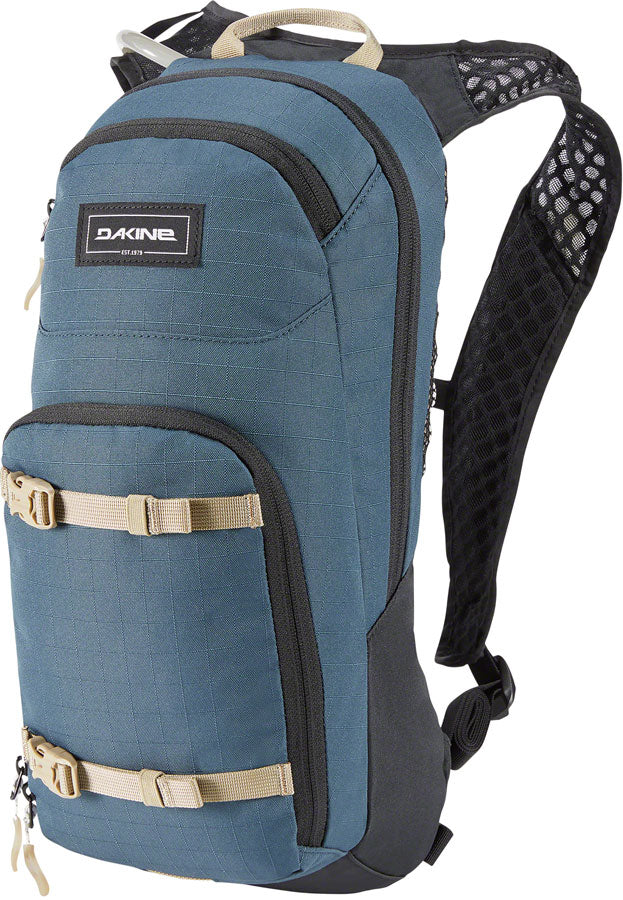 Load image into Gallery viewer, Dakine Session Hydration Pack - 8L Midnight Blue
