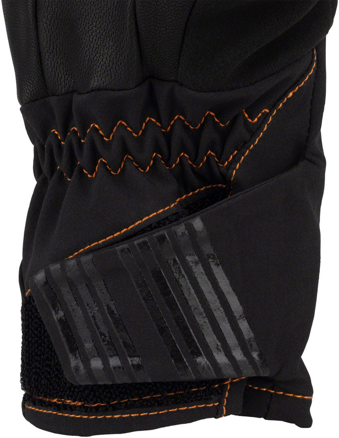 Load image into Gallery viewer, 45NRTH 2023 Sturmfist 5 Gloves - Black Full Finger Medium
