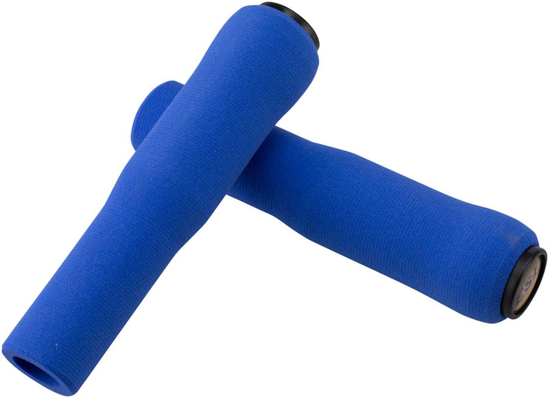 Load image into Gallery viewer, ESI Fit SG Grips - Blue

