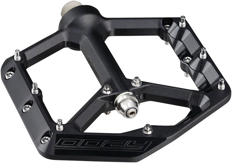 Load image into Gallery viewer, Spank Oozy Pedals - Platform Aluminum 9/16&quot; Black
