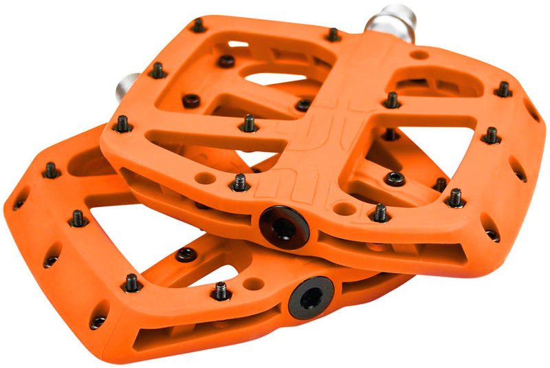 Load image into Gallery viewer, E*thirteen Base Platform Pedals Composite Body Naranja
