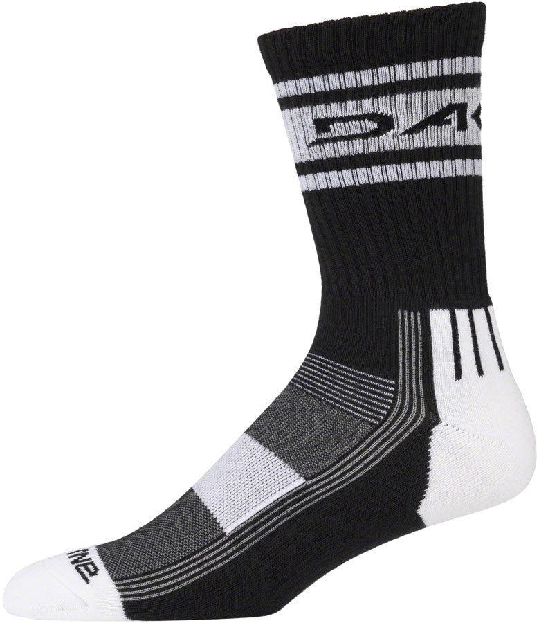 Load image into Gallery viewer, Dakine Step Up Socks - Black/White Medium/Large
