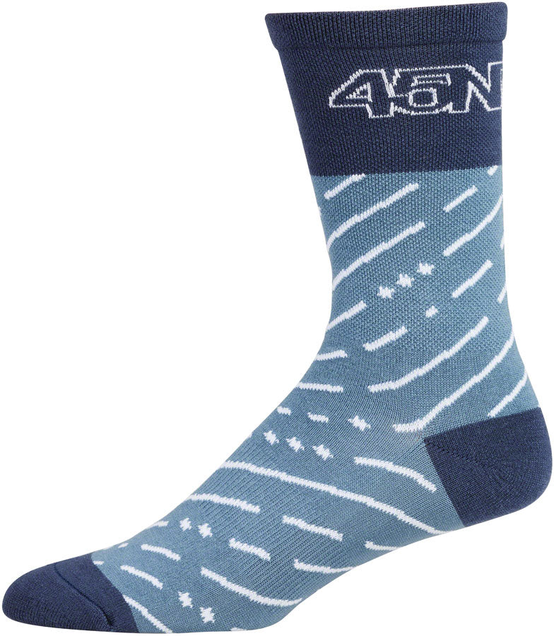 Load image into Gallery viewer, 45NRTH Snow Band Lightweight Wool Sock - Light Blue/Blue Large
