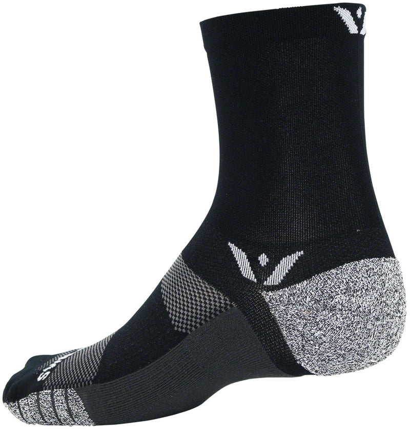 Load image into Gallery viewer, Swiftwick Flite XT Five Socks - 5&quot; Black X-Large
