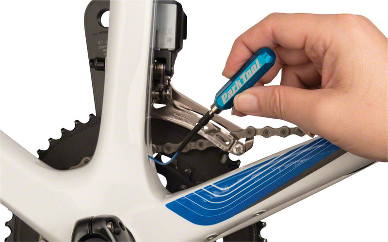 Load image into Gallery viewer, Park Tool IR-1.2 Internal Cable Routing Kit
