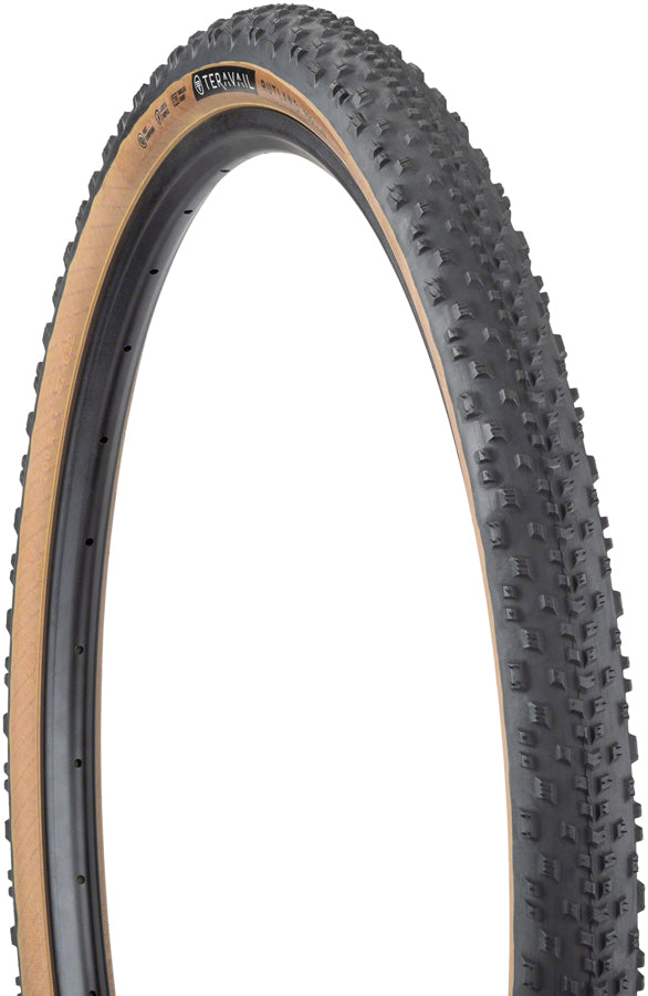 Load image into Gallery viewer, Teravail Rutland Tire - 700 x 47 Tubeless Folding Tan Light and Supple
