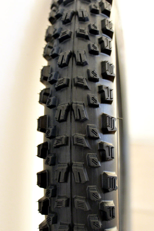 Vittoria Agarro Tire - 29 x 2.6 Tubeless Folding Black/Anthracite TNT G2.0